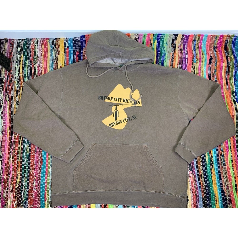 District Men's Long Sleeve Hoodie XL Brown Pullover Bryson City Bicycles